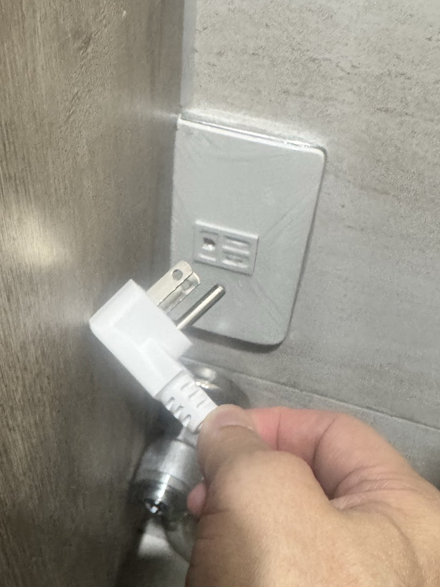 驗屋缺失：免治馬桶插座異常